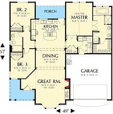 Cottage Plan With Bay Window 69116am