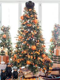 She loves applying that passion and skill to christmas decorating, creating a visual feast for family and friends. 30 Non Traditional Christmas Tree Themes Hgtv
