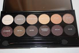 sleek i divine eye shadow palette 601