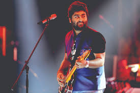 Arijit singh songs list | arijit singh hindi songs list with lyrics with popular hollywood albums lyrics, bollywood lyrics, singer lyrics, music lyrics, star lyrics, lyrics with official video and more. Love Story Of Arijit Singh And Koel Roy And The Reason For His Second Marriage