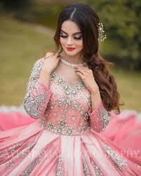She was raised in pakistan and completed her education from pakistan. Latest Photo Shoot Of Komal Meer From Ehd E Wafa Going Viral