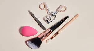 makeup tools the must haves when