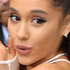 ariana grande makeup black eyeshadow