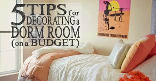 5 tips for decorating a dorm room on a