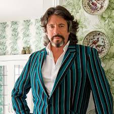 laurence llewelyn bowen gives his home