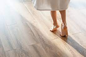 advanes and uses of vinyl floors