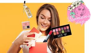 makeup gifts to per the woman in