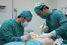 Lần đầu tiên triển khai phẫu thuật tạo hình nâng ngực tại Bệnh viện Việt Nam Thụy Điển Uông Bí