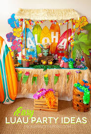 easy luau party ideas and tiki bar set