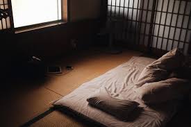 Japanese men and women earn their bed on the ground using a mat, plus they'd fold it back throughout the day. Relax And Sleep In A Japanese Futon Yabai The Modern Vibrant Face Of Japan