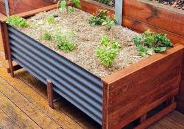 Wickworming Planter Box Small And