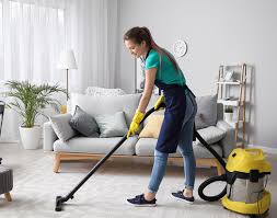hiring a professional cleaning service