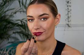 bare minerals launch new vegan lipstick
