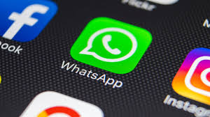change your chat wallpaper on whatsapp