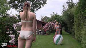 adult xxx video 11 Bella-Klein - Sexy Spaß mit dem Gummiwasserball | sex |  german porn amateur couple leolulu - thefantazy.com