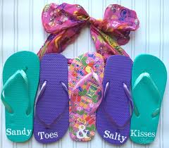 DIY Dollar Store Flip Flop Sign for Summer Mama Cheaps®