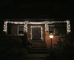 how to hang outdoor holiday lights
