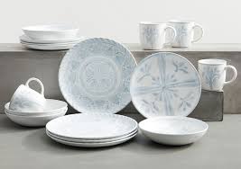 The 15 Best Dinnerware Sets Of 2022