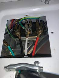 In a 3 wire configuration these two wires are terminated together. How Should The Ground Wires Be Connected When Changing My Dryer S Power Cord From 3 Prong To 4 Home Improvement Stack Exchange