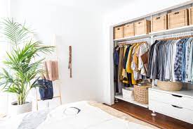 declutter your closet and downsize your