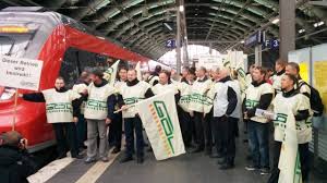 2 minuten weselsky äußert sich zu streiks bei der deutschen bahn Deutsche Bahn Gdl Union Announces Industrial Action World Socialist Web Site