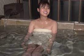井口綾子、温泉入浴でマン毛チラリ！一瞬タオルの奥が見えた放送事故ｗｗｗｗｗ - 裏ピク