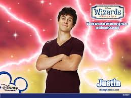 Alex russo is your family wizard, justin russo head master, max. Wizards Of Waverly Place Wizard Of Waverly Place Justin Russo 2880864 Hd Wallpaper Backgrounds Download