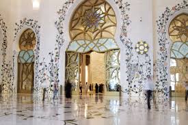 Sheikh Zayed Mosque in Abu Dhabi — Adventurous Travels | Adventure Travel |  Best Beaches | Off the Beaten Path | Best Countries | Best Mountains Treks