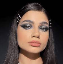 12 silver makeup looks to try the