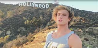 Now, he's one of the most famous — and controversial — youtube stars in the world. Logan Paul Dieser 21 Jahrige Wurde Reich Mit Snapchat