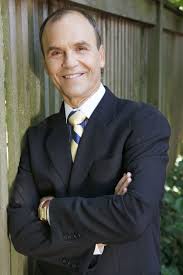 Scott turow, american lawyer and writer known for crime and suspense novels dealing with law and the legal profession. Playing With Imaginary Friends Scott Turow Discusses Writing Newcity Lit