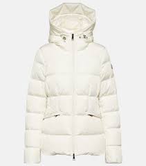 Avoce Down Jacket In White Moncler