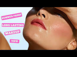 how to prevent makeup from sweating off