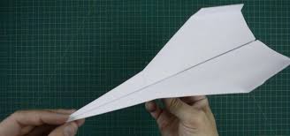 paper plane that flies far