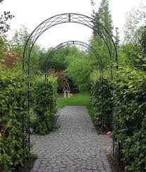 The Bale Round Top Garden Arch