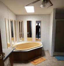 yellow bathtubs in mobile homes