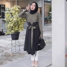 Baju atasan batik wanita berlengan pendek yang sedang ngehits tahun ini adalah model kawung dan juga parang yang merupakan motif khas dari kota yogyakarta. Fashion Model Baju Atasan Wanita Terbaru 2019 Hijabfest