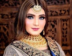delhi makeup artist glam face