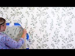 how to stencil a farmhouse style accent