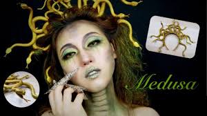 medusa makeup look for 2020 halloween