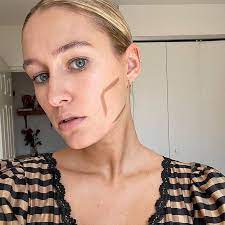 supermodel cheekbones contour hack