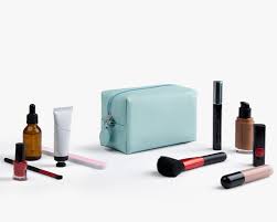 5 essentials for your makeup bag
