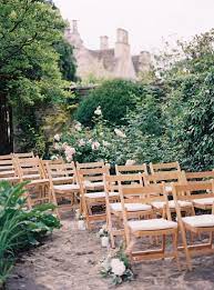 Classic English Garden Wedding Theme