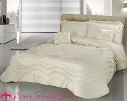 Elegant Comforter With Lace Luxury