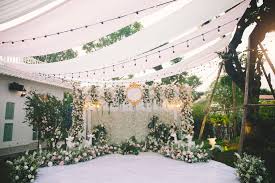 How To Decorate A Backyard Wedding
