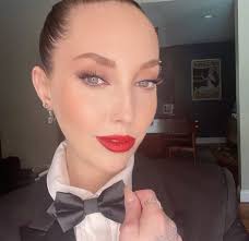 world renowned celebrity makeup artist