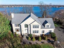 ct waterfront homes