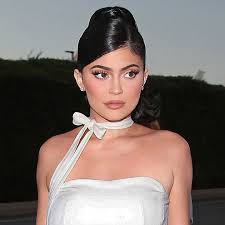 kylie jenner just wore a plunging