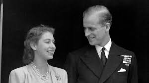 Prince Philip : découvrez le nom de celle dont il était follement épris  avant d'épouser Elizabeth II - Voici