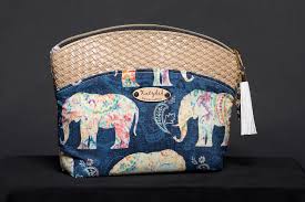 um elephant print posh makeup bag